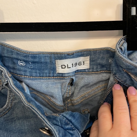 DL1961 jeans - Picture 8 of 9